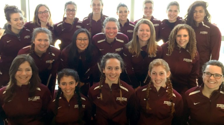 Rowing to Compete in San Diego Crew Classic