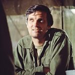 magazine_alan_alda_mash