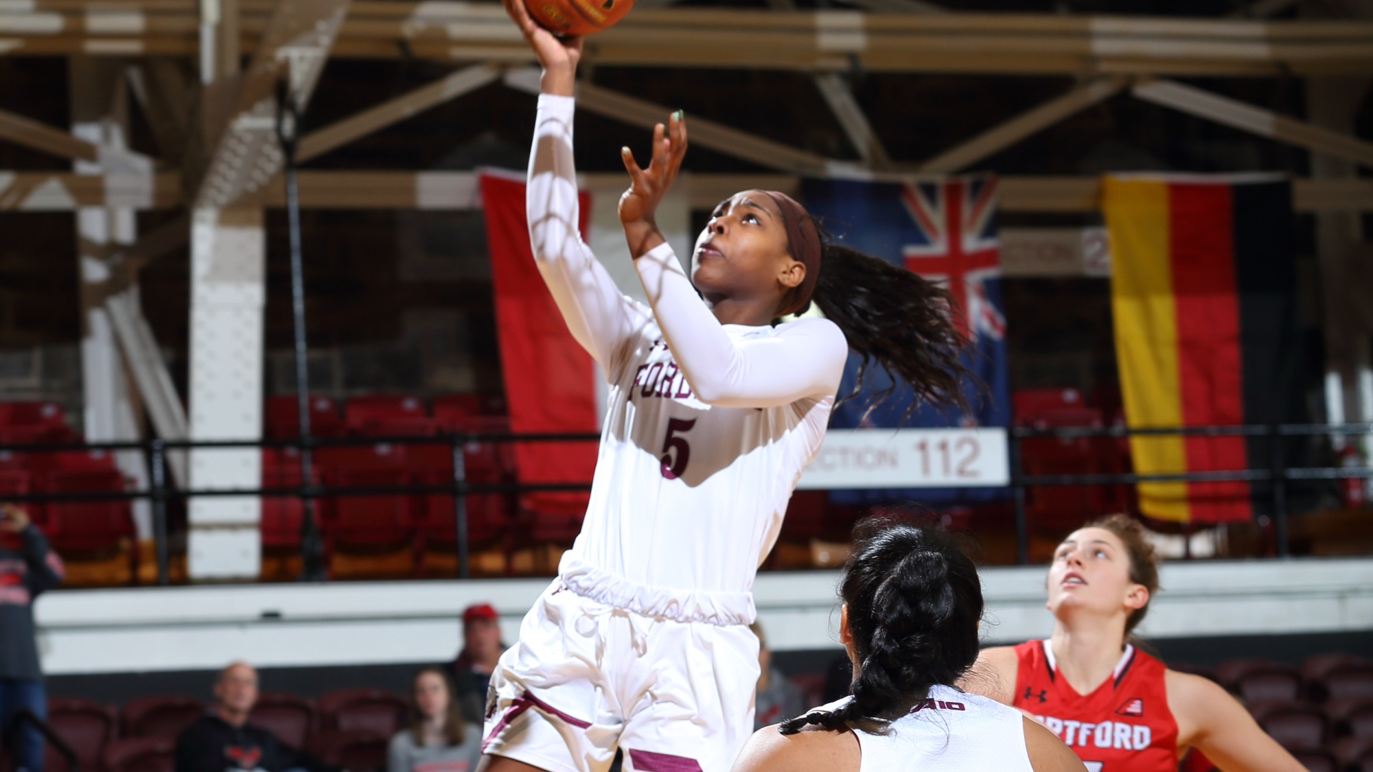 Women's Basketball Kicks Off Holiday Classic with 69-44 Win over Hartford