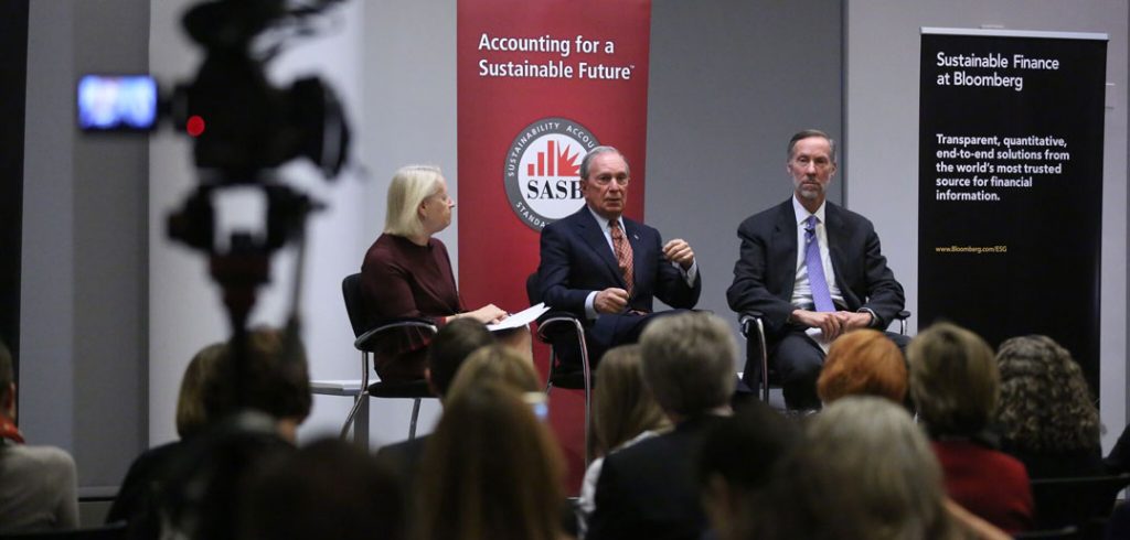 (L-R) Mary Schapiro, former chair of SEC; Michael Bloomberg, chairman of the SASB Foundation Board; and William McNabb, chairman and CEO of Vanguard.
