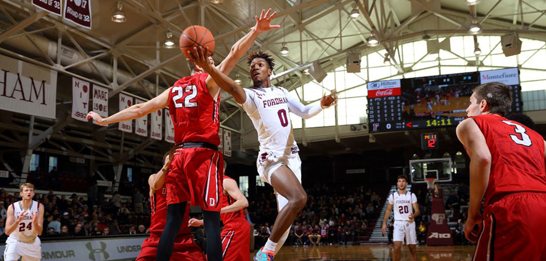 Will Tavares shoots a layup vs Davidson