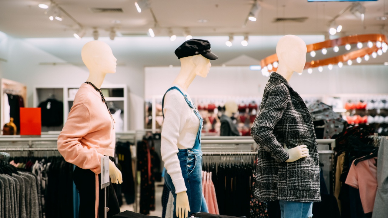 Fast Fashion: A Holiday Shopper’s Dilemma