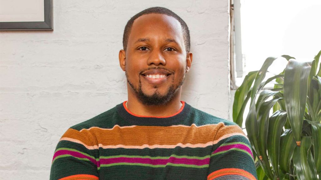 Portrait of Anthony Edwards