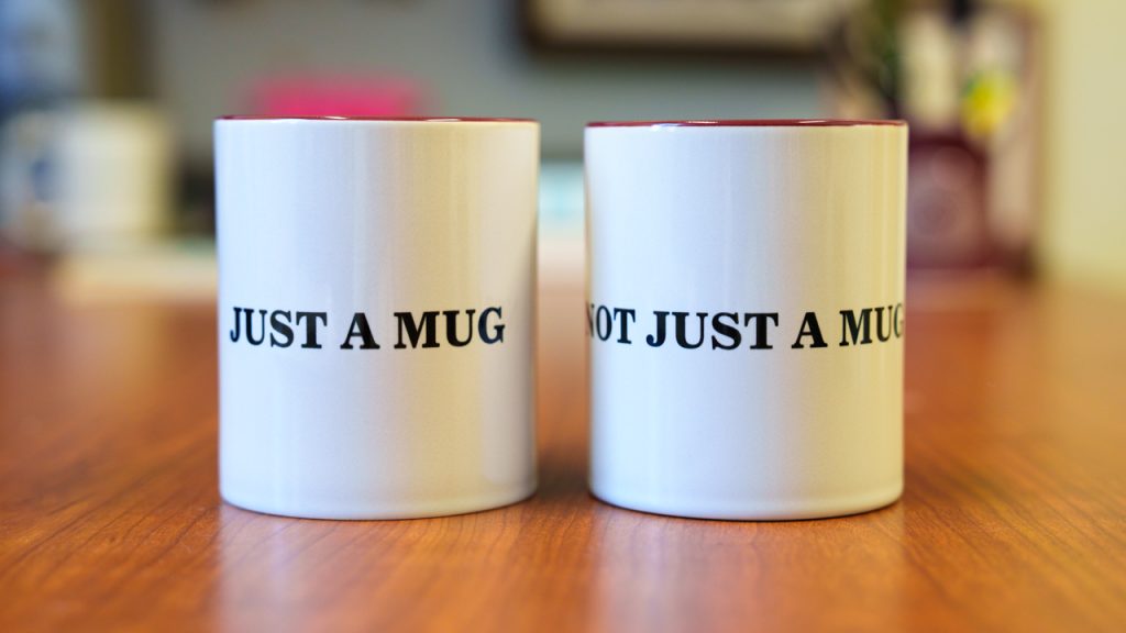 Two mugs on a table