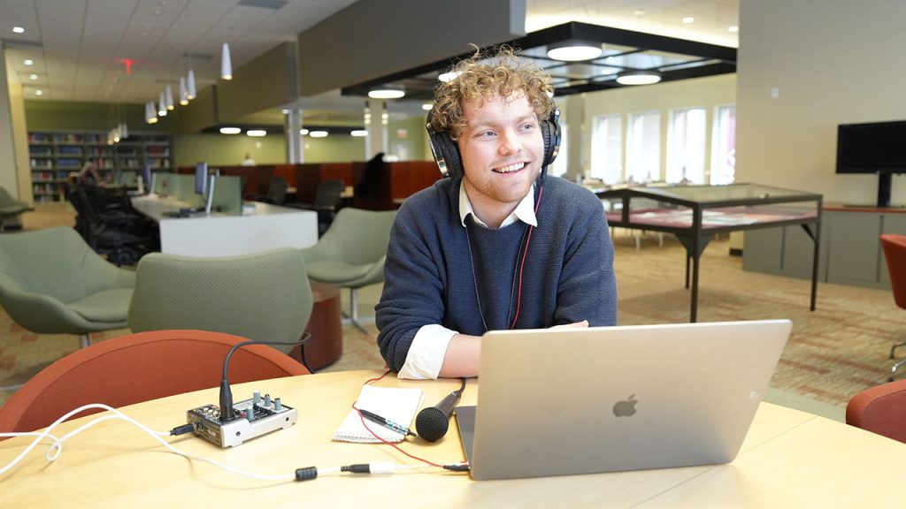 Student Journalists Recognized in NPR Podcast Contest